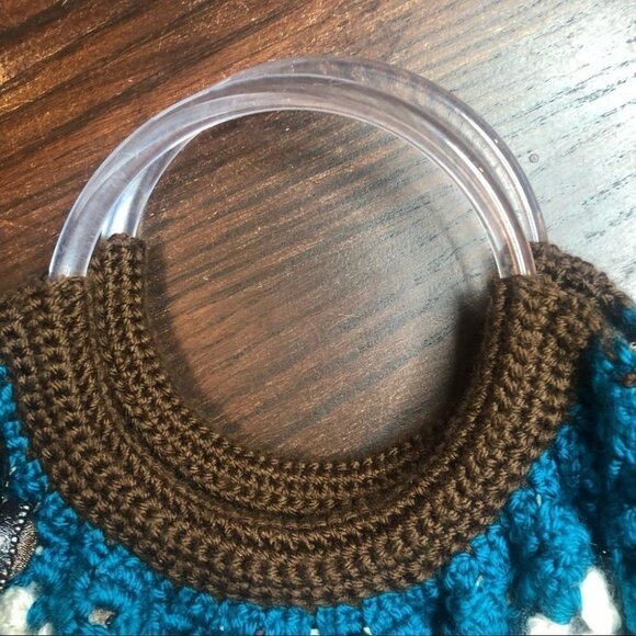 Vintage Crocheted Handbag - Picture 3 of 9